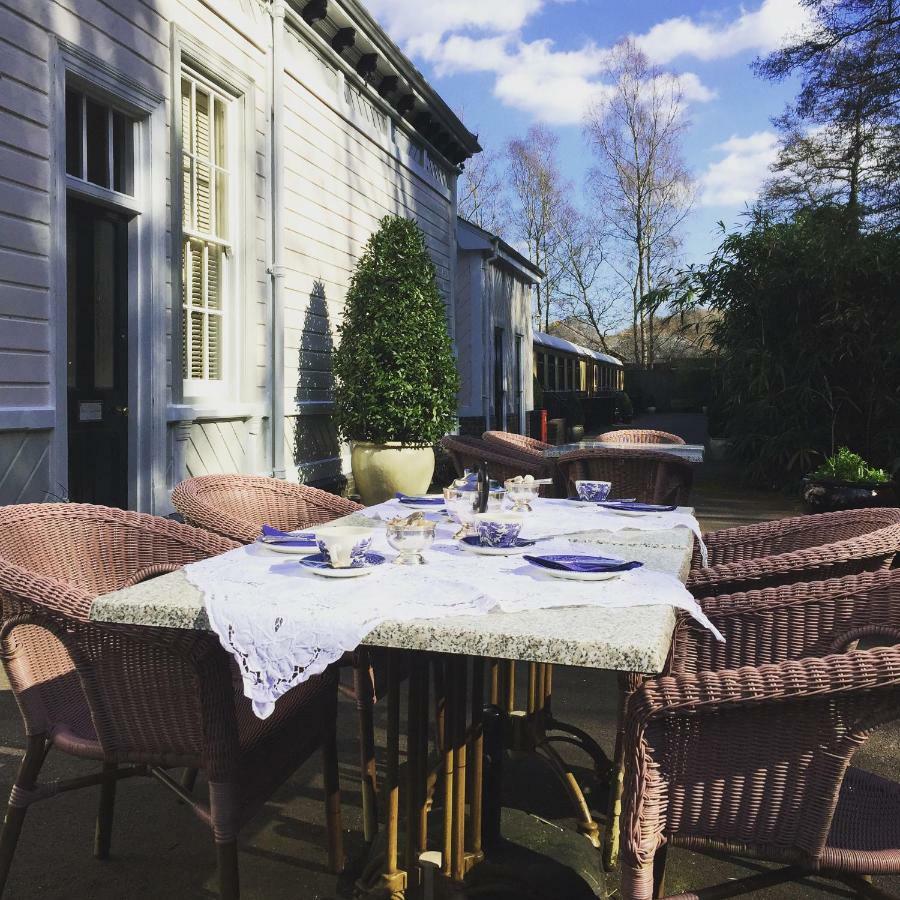 The Old Railway Station Bed and Breakfast Petworth Buitenkant foto